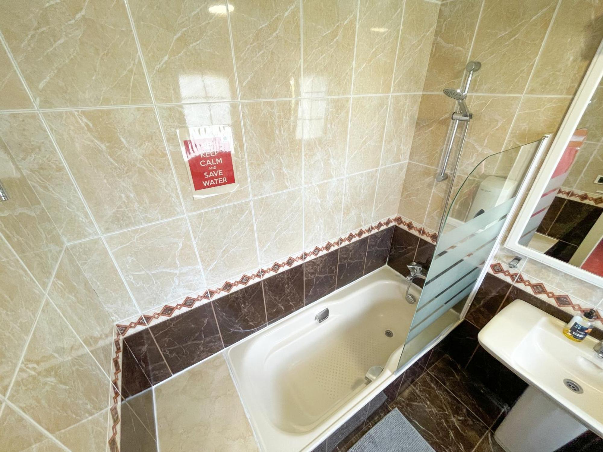 Gijon Surf Hostel Luaran gambar